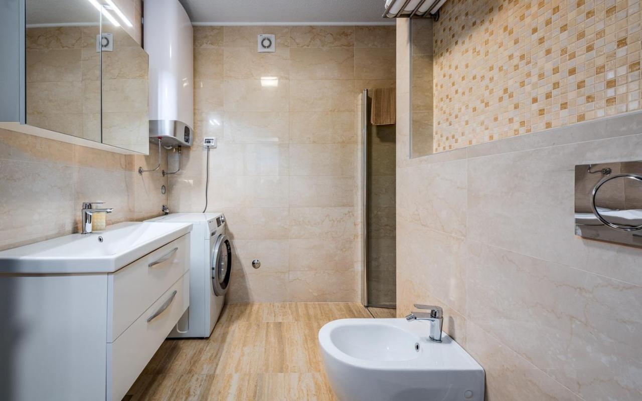 Punta Mary House With Apartment Umago Exterior foto